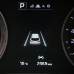 Test asystentów pasa ruchu. Popularny chiński SUV z poważnym problemem