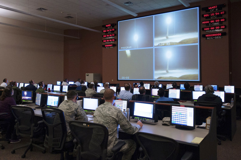 Test pocisku balistycznego o zasięgu międzykontynentalnym (ICBM) Minuteman III /East News
