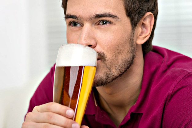 Testerów piwa jest w Polsce zaledwie dziesięciu /123RF/PICSEL