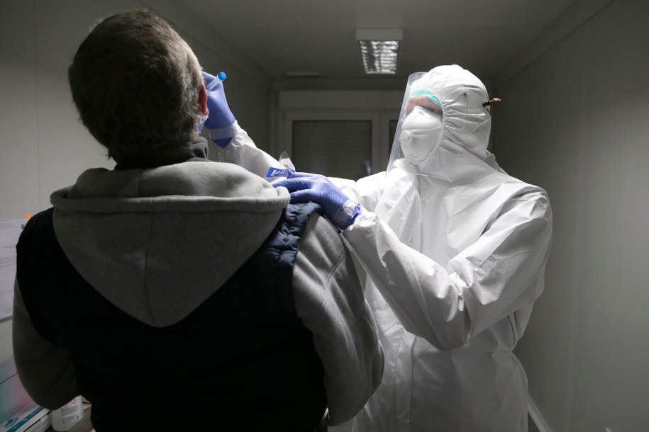 Testy na obecność koronawirusa wśród nauczycieli przeprowadzono od 11 do 15 stycznia /Jacek Szydłowski /PAP