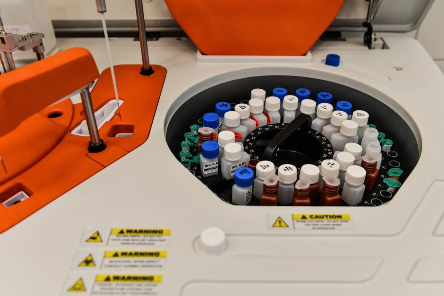 Testy na zdjęciu ilustracyjnym /Wojtek Jargiło /PAP