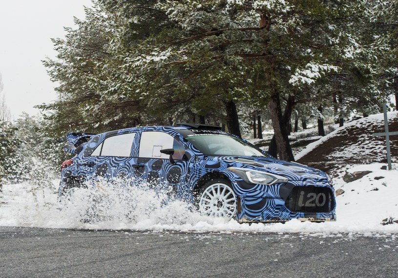 Testy nowego Hyundaia i20 WRC /Informacja prasowa