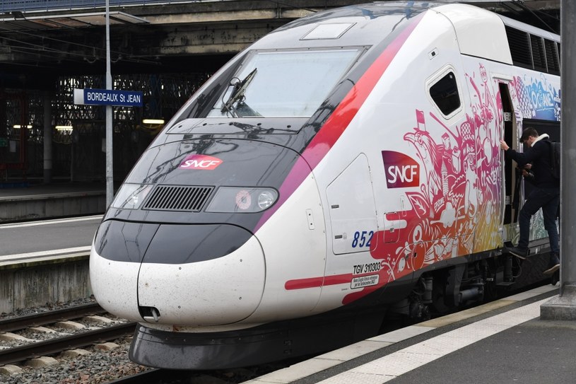 TGV to jedne z najszybszych pociągów na świecie /AFP