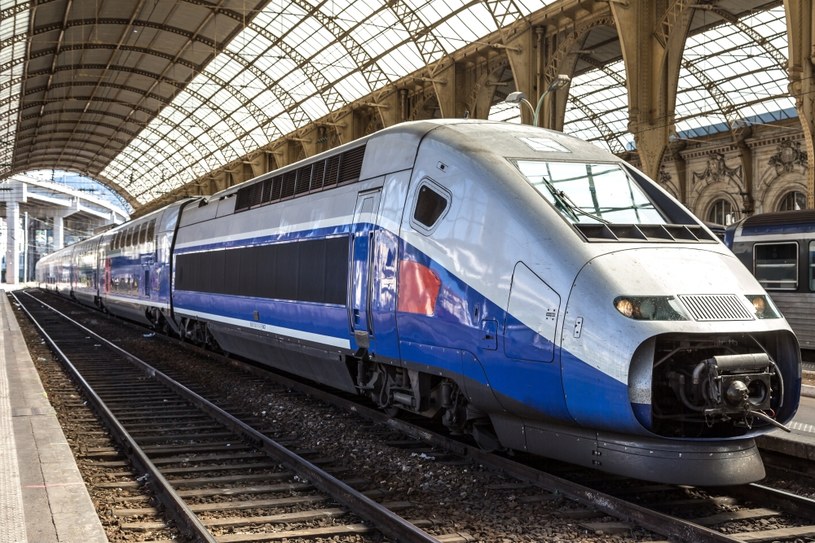 TGV we Francji. Jak działa kolej dużych prędkości?