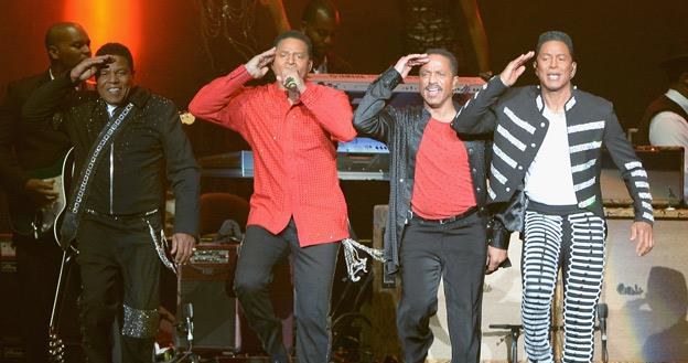 The Jacksons szykują nową płytę (od lewej: Tito, Jackie, Marlon i Jermaine) - fot. Earl Gibson III /Getty Images/Flash Press Media