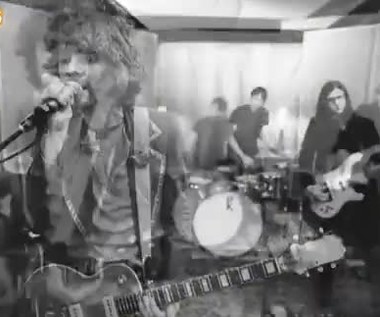 The Raconteurs - Salute Your Solution