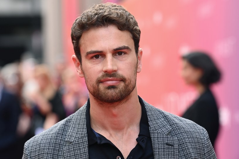Theo James /Dave J Hogan /Getty Images