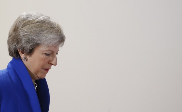 Theresa May może stracić fotel premiera. Jej własna partia przeciwko niej