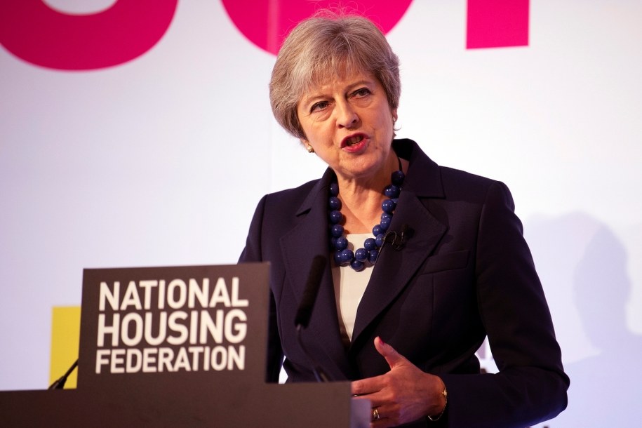 Theresa May na szczycie w  Salzburgu: Porzućcie "nieakceptowalne" żądania ws. Brexitu /WILL OLIVER  /PAP/EPA