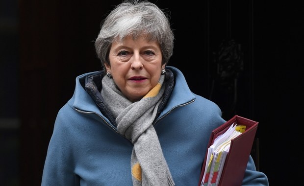 Theresa May zwróciła się o opóźnienie brexitu do 30 czerwca