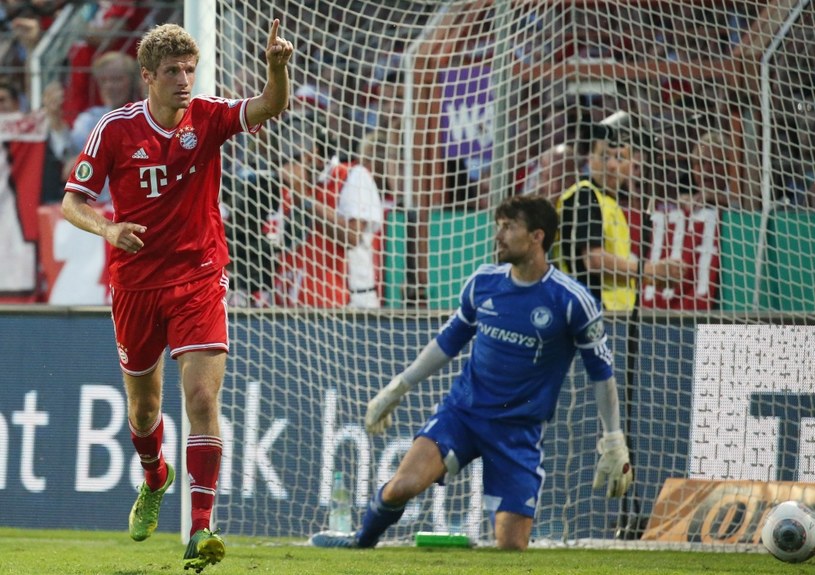 Thomas Mueller zdobył trzy bramki dla Bayernu Monachium /PAP/EPA