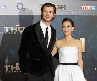 "Thor: Miłość i grom": Chris Hemsworth nie jadł mięsa, by pocałować Natalie Portman