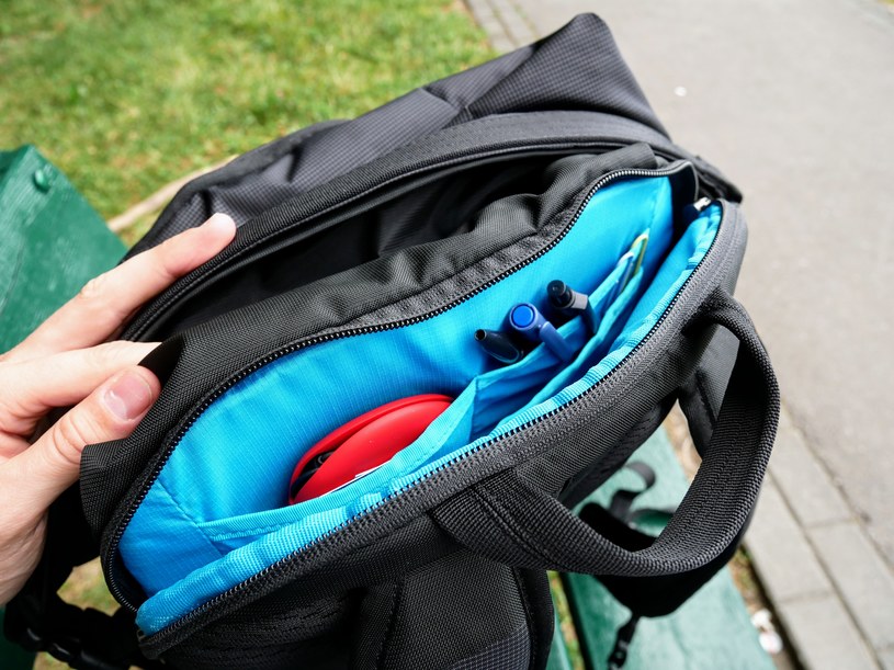 Thule EnRoute Camera Backpack ma pięć kieszeni. Wykorzystacie każdą z nich /INTERIA.PL