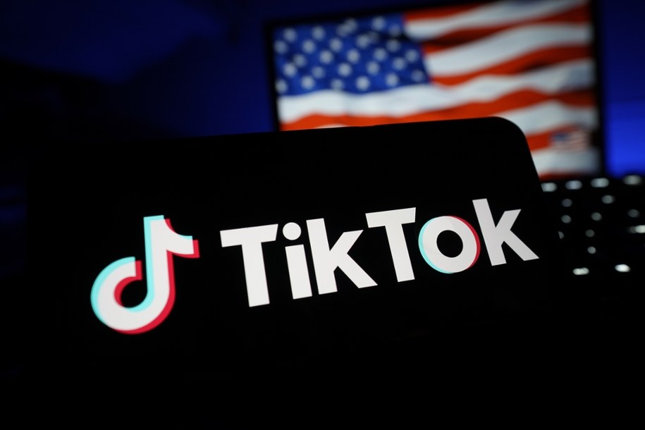 TikTok ma 2 mld użytkowników /Shutterstock