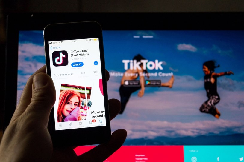 TikTok stał się najbardziej popularnym, nowym serwisem społecznościowym /123RF/PICSEL