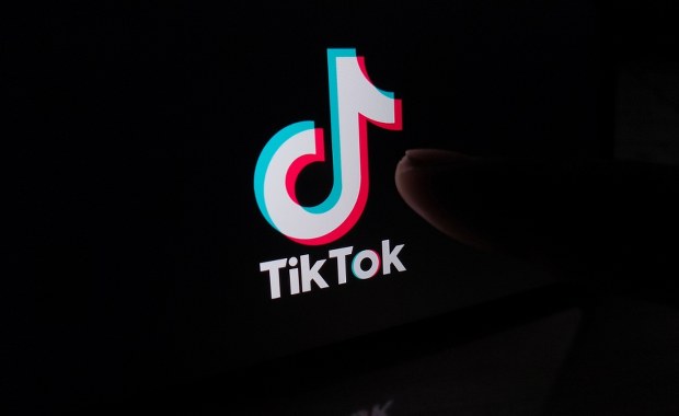 TikTok wprowadza nową metodę weryfikacji wieku w Europie