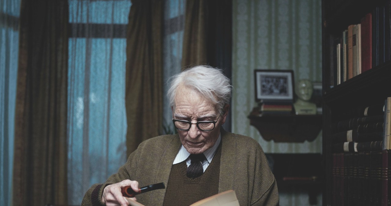 Tilda Swinton jako Lutz Ebersdorf jako doktor Josepha Klemperera w "Suspirii" z 2018 roku /CAP/PLF/Capital Pictures/East News /East News