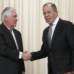 Tillerson spotkał się z Ławrowem. Potwierdzili "zaangażowanie na rzecz walki z terroryzmem"
