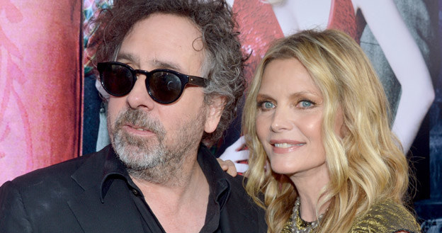 Tim Burton i Michelle Pfeiffer na amerykańskiej premierze "Mrocznych cieni" / fot. Kevin Winter /Getty Images/Flash Press Media