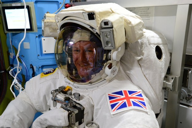 Tim Peake podczas przygotowań do spaceru kosmicznego 11 stycznia 2015 roku /NASA, ESA  /Materiały prasowe
