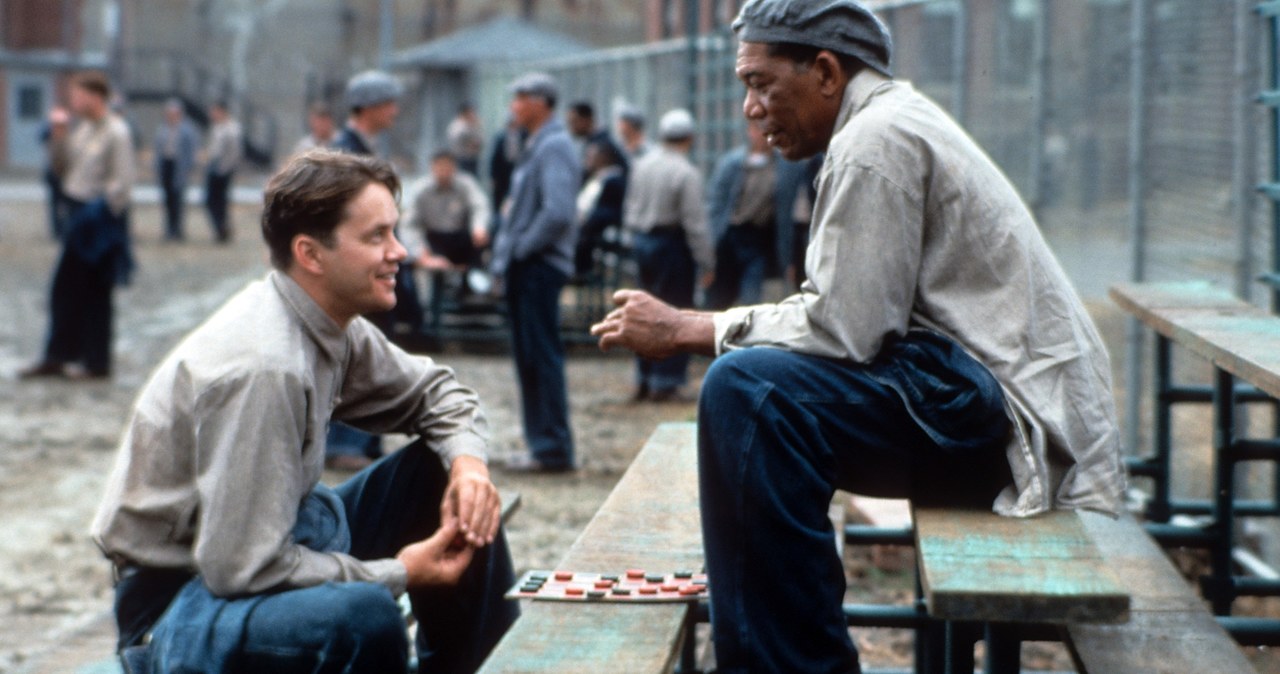 Tim Robbins i Morgan Freeman w filmie "Skazani na Shawshank" /Archive Photos / Stringer /Getty Images