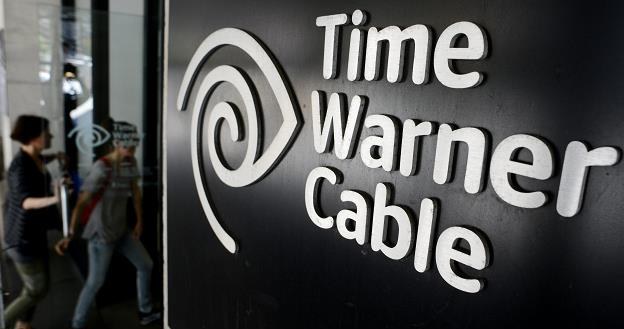 Time Warner połączy się z Charter Communications /EPA