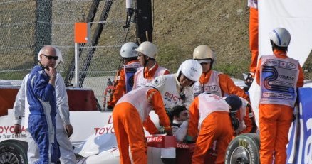 Timo Glock miał wypadek podczas kwalifikacji do GP Japonii /AFP