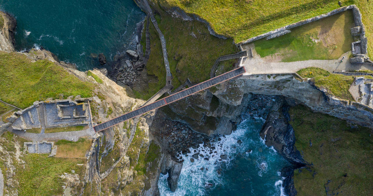 Tintagel Castle Bridge /materiały prasowe