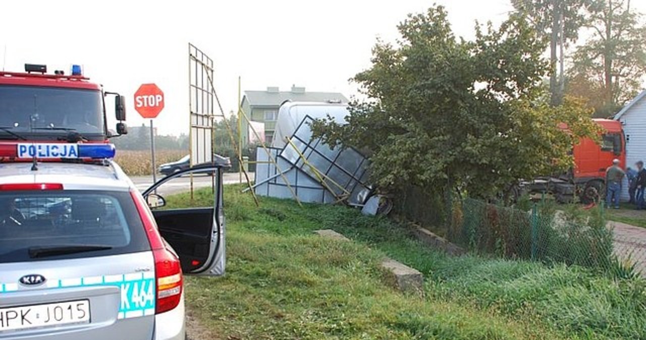 Tir uderzył w dom w Jarosławiu