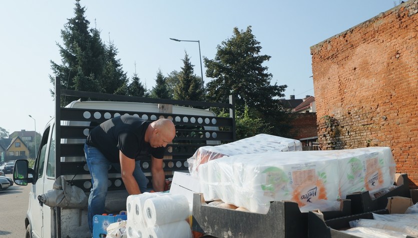 Tir z pomocą ruszy dzisiaj z Olsztyna. Możesz pomóc go zapełnić