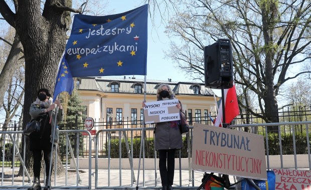 TK odroczył rozprawę ws. środków tymczasowych TSUE