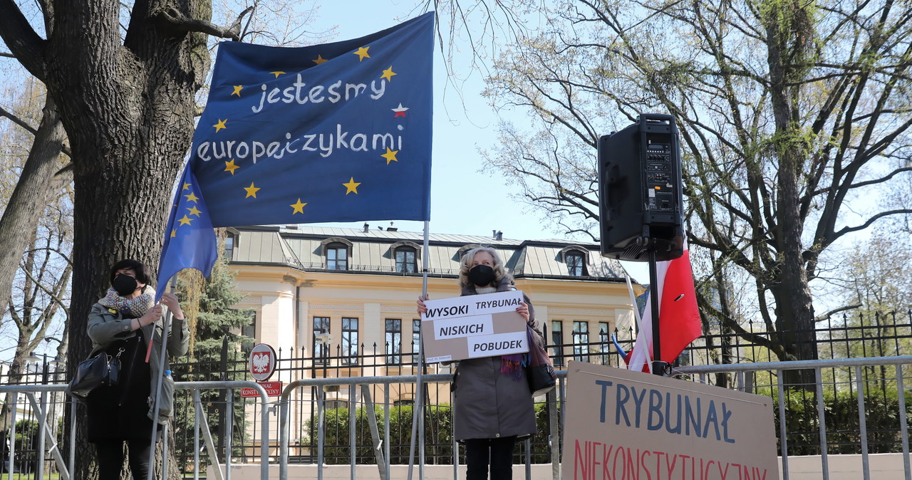 TK odroczył rozprawę ws. środków tymczasowych TSUE