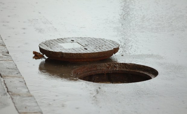 Tlenek węgla w studzienkach. Pociągi już kursują przez Szczytno