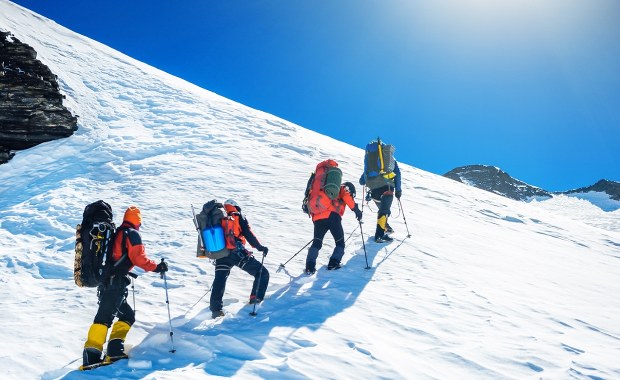 Tłok na dachu świata. Na Mount Everest pobito rekord
