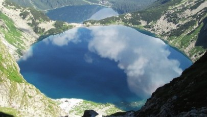 Tłok w Tatrach. Dojazd do Morskiego Oka czasowo zamknięty