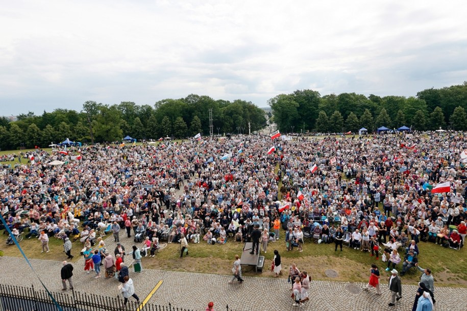 Tłumy na Jasnej Górze /Waldemar Deska /PAP