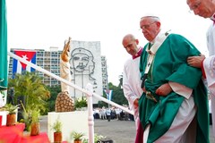 Tłumy na papieskiej mszy w Hawanie