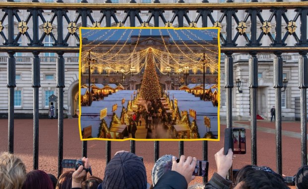 Tłumy turystów przed zamkniętymi bramami Pałacu Buckingham. Wszystko przez fałszywe zdjęcia 