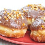 Tłustoczwartkowy zawrót głowy. Oferta sklepów i cukierni dotyczy cen, ale też smaków