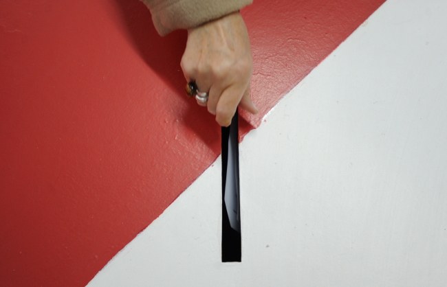 TNS Polska tuż przed północą podał, że frekwencja wyniosła 26,8 proc. /Bartłomiej Zborowski /PAP