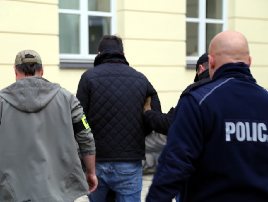 To 20-latek wysyłał groźby do ministerstwa /Policja