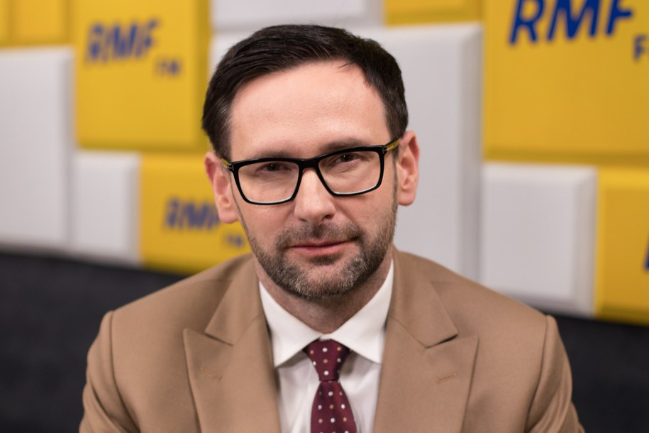 To bardzo dobra informacja zarówno dla gospodarki - tak Daniel Obajtek mówi o umowie podpisanej przez PGNiG /Jakub Rutka /RMF FM