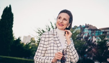 To będzie najmodniejszy wzór wiosny 2026. Idealny dla pań 50+