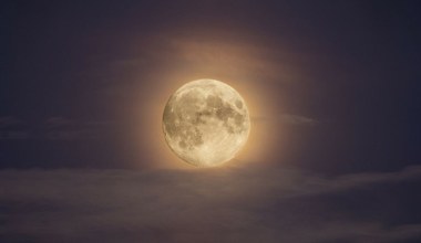To będzie pierwsza pełnia 2026 roku. Wilczy Księżyc już wkrótce na niebie