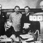 To był IV rozbiór Polski. Dziś mija 82. rocznica podpisania paktu Ribbentrop-Mołotow