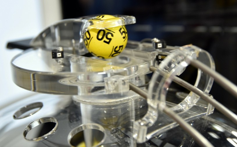 To był najdziwniejszy dzień w historii polskiego Lotto. Szóstkę trafiło aż 80 osób