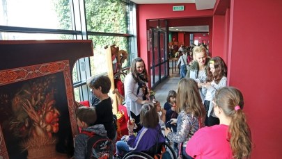 "To był piękny spektakl". Dzieciaki z Inowrocławia w teatrze Baj Pomorski