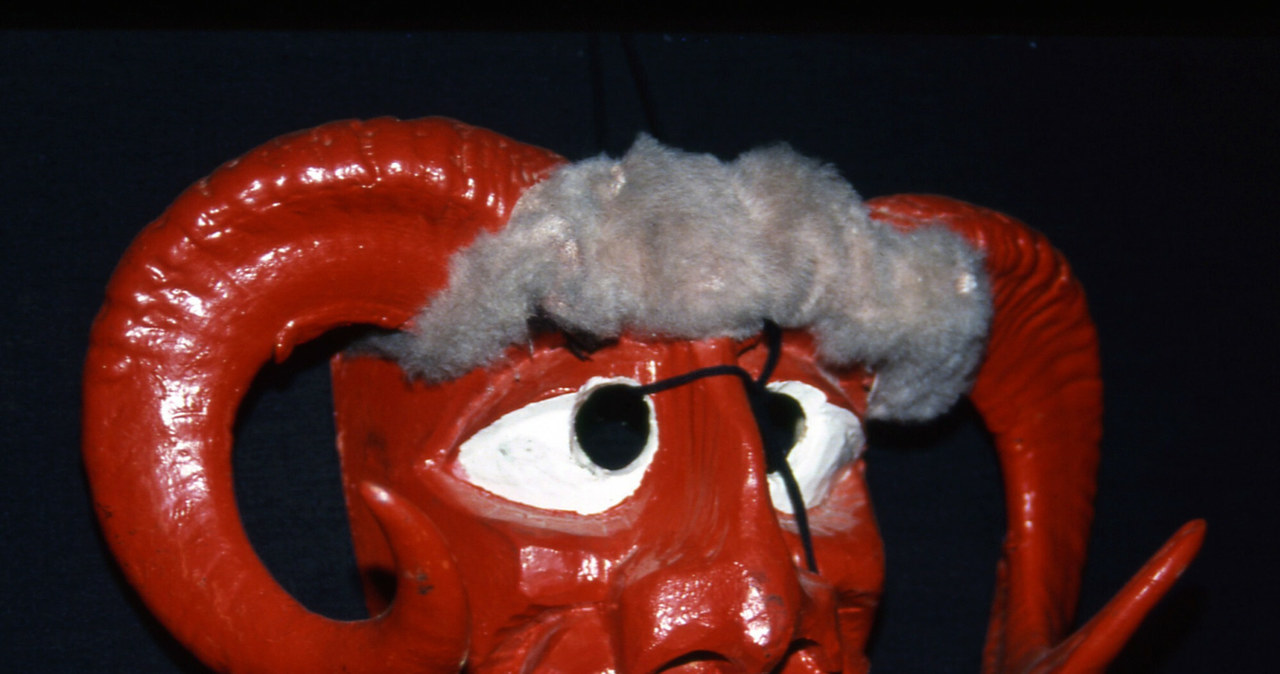 To druga największa prywatna kolekcja polskich diabłów na świecie. Na zdjęciu maska z Muzeum Etnograficznego. /Krzysztof Chojnacki /East News