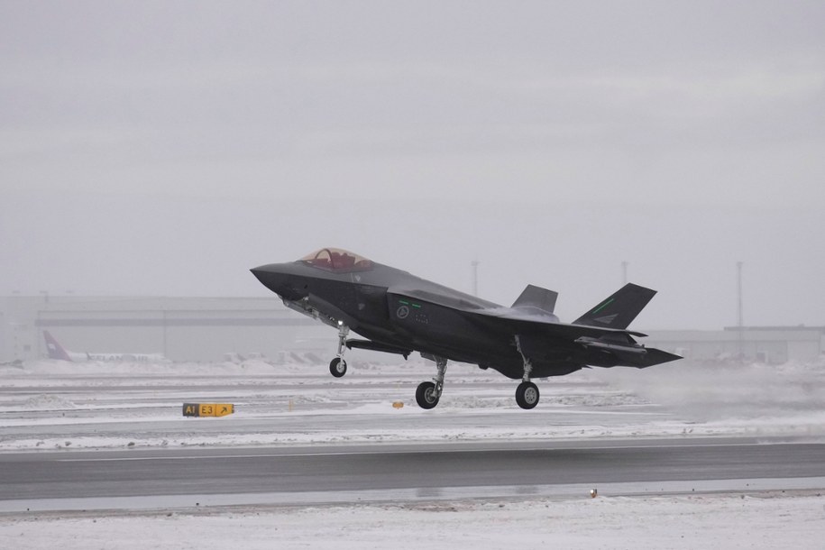 To druga taka misja samolotów F-35 Królewskich Norweskich Sił Powietrznych w Polsce w tym roku /	Eyþór Árnason /PAP/NTB