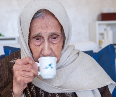 To herbata długowieczności. Grecy piją ją non stop i żyją nawet 100 lat